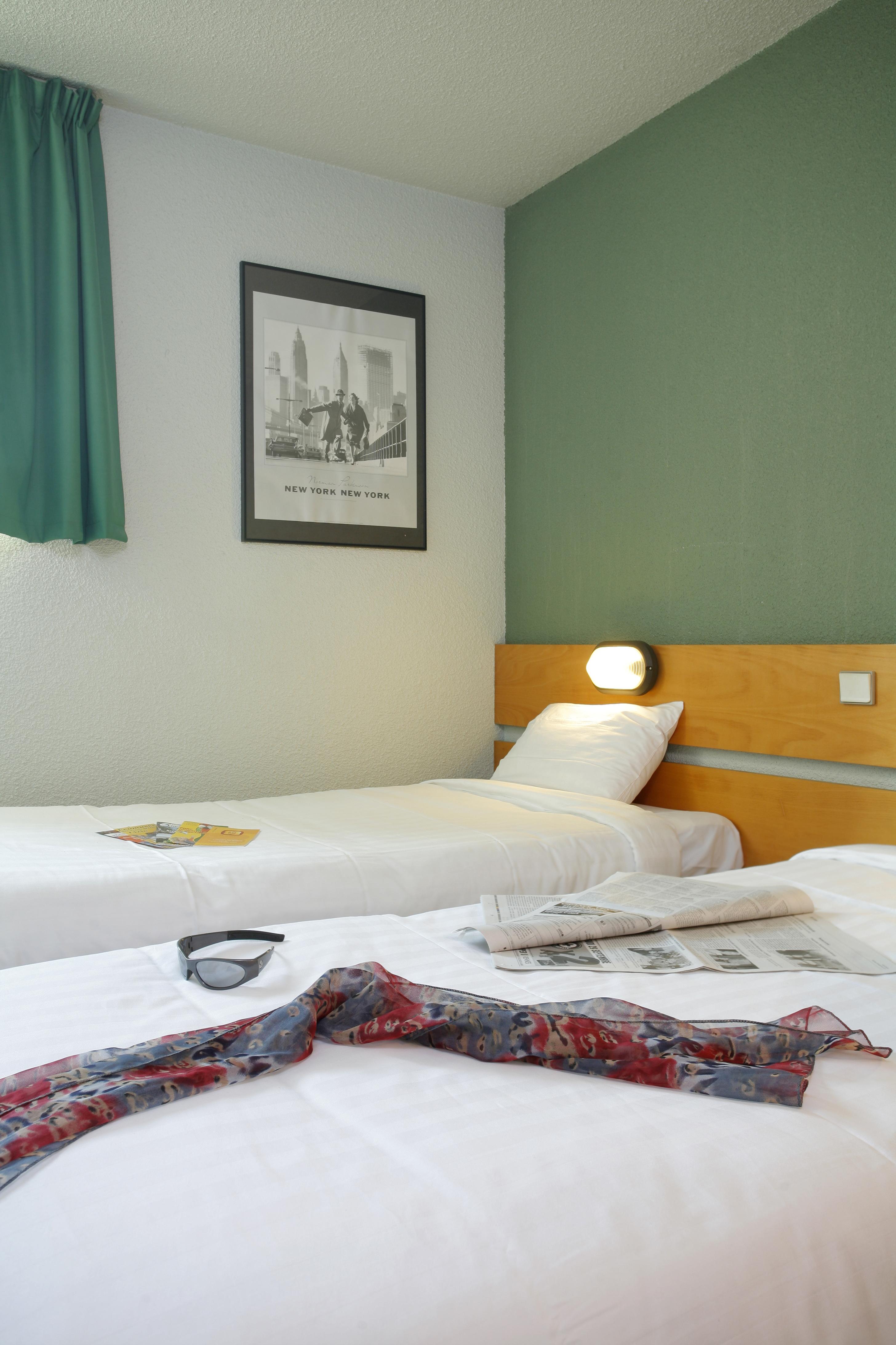 Liberty Hotel Rennes Ouest 维金勒科吉特 外观 照片